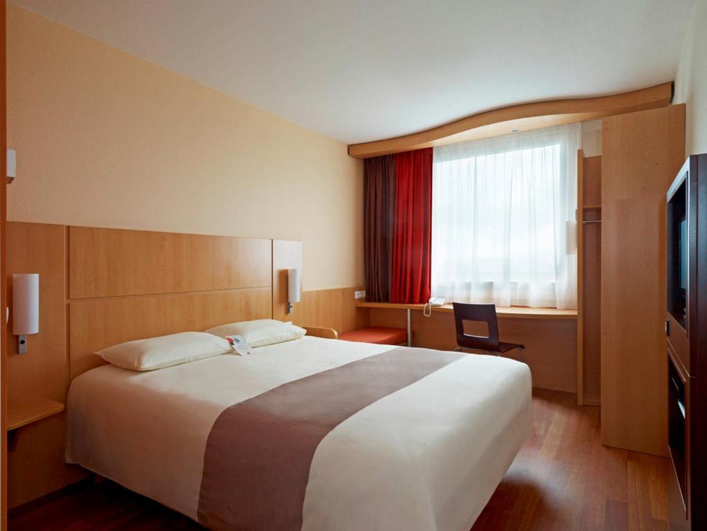 Ibis Reduta 3* Warschau