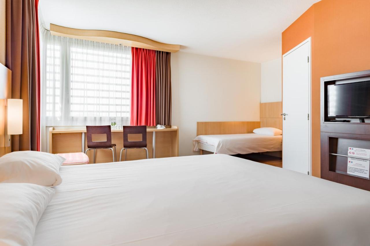 Ibis West Station 3* Варшава